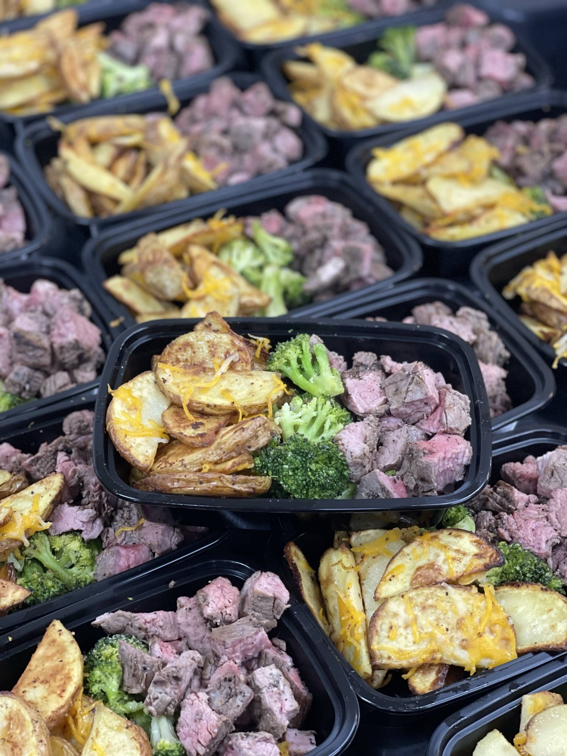 MODERATE CARB - Steak & Cheddar Jack Potato Bowl