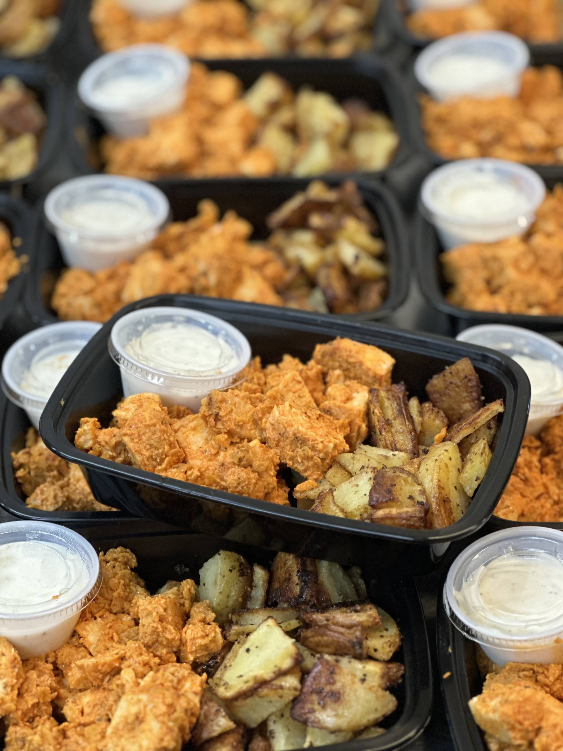 Clean N' Crispy Buffalo Chicken Hash Bowl w/ Buttermilk Ranch